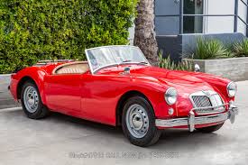 https://api.webuycars.ae/vehicle_modle/1747220151.jpg