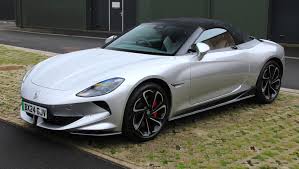 https://api.webuycars.ae/vehicle_modle/1747220246.jpg